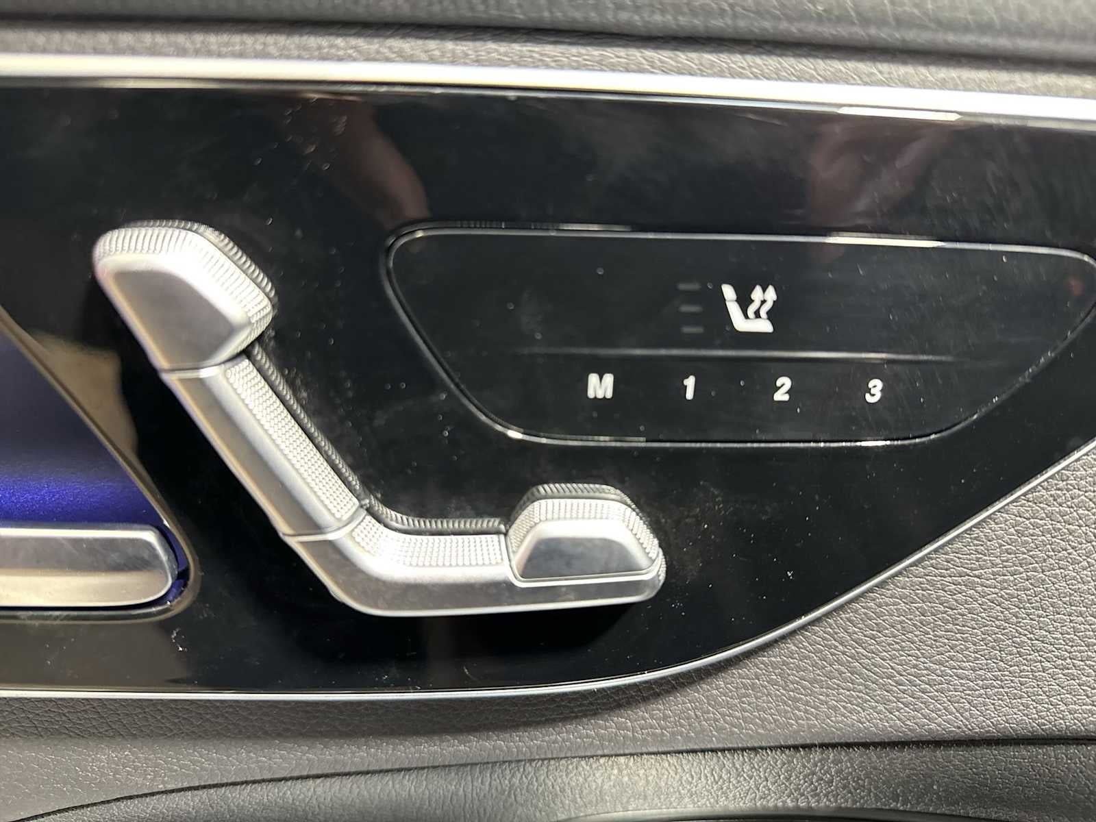 2025 Mercedes-Benz C 300 C 300