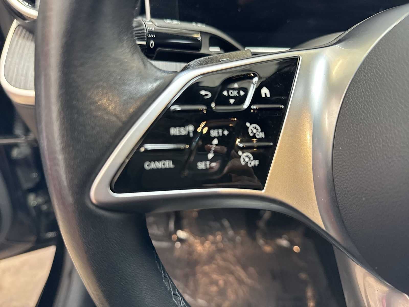 2025 Mercedes-Benz C 300 C 300