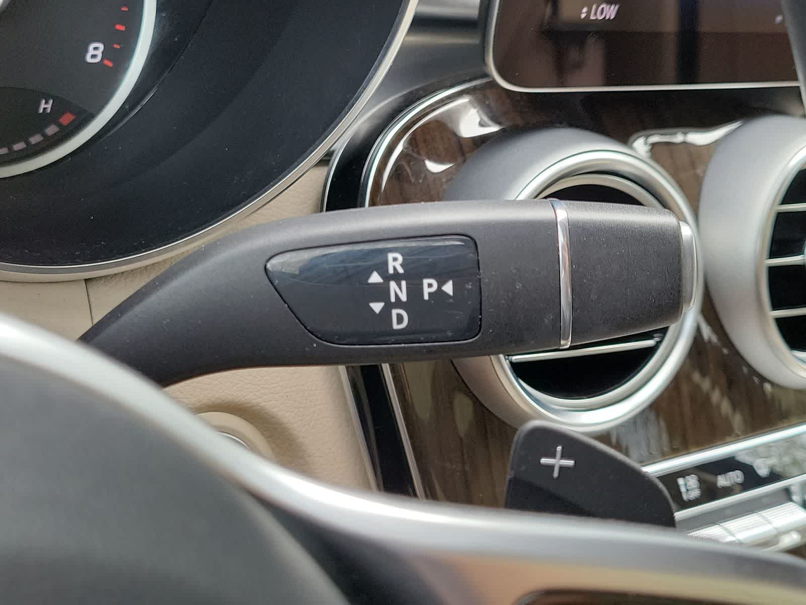 2021 Mercedes-Benz GLC 300 GLC 300