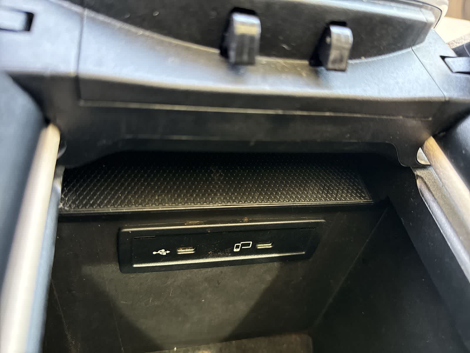 2021 Mercedes-Benz GLC 300 GLC 300