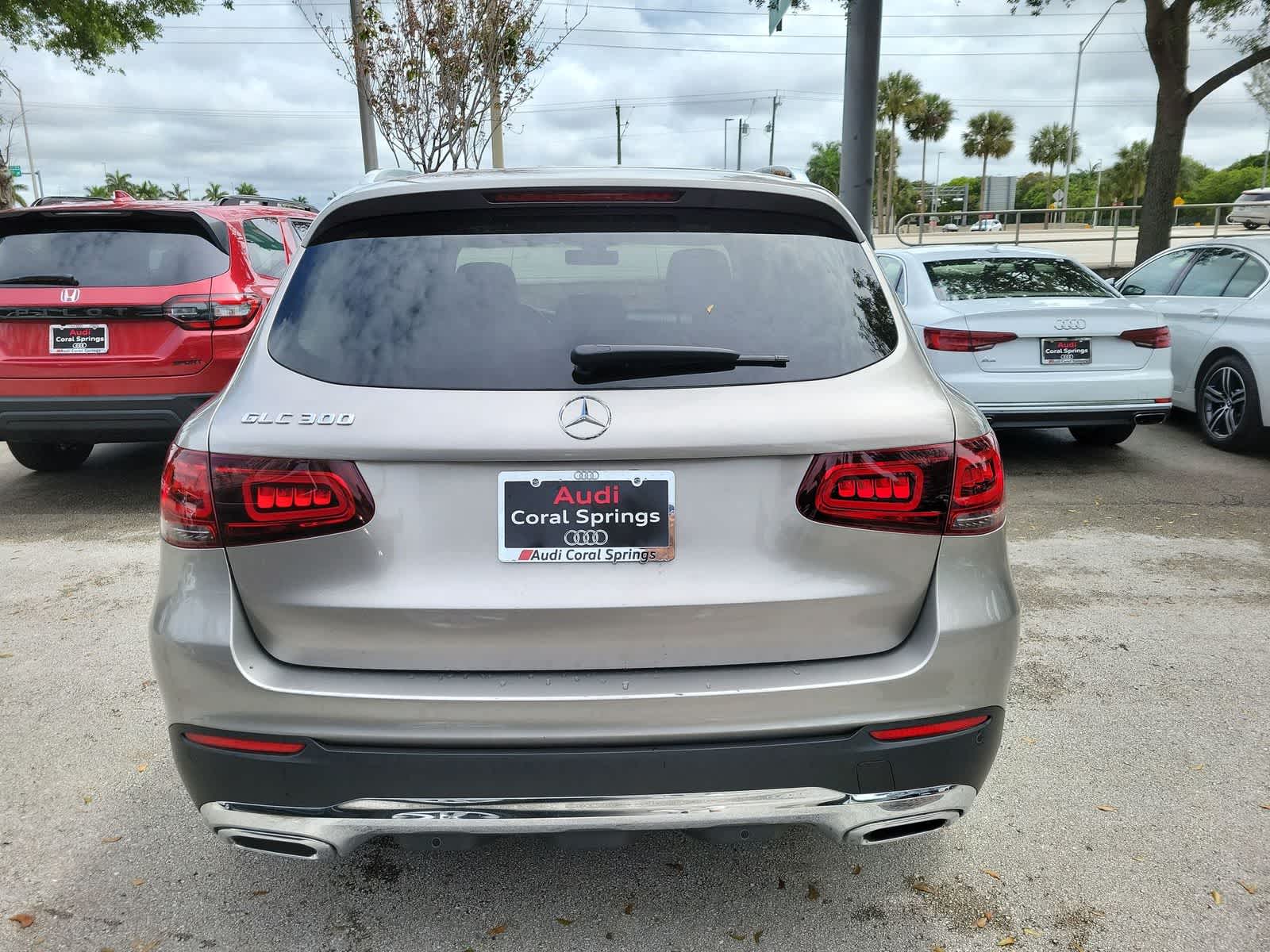 2021 Mercedes-Benz GLC 300 GLC 300