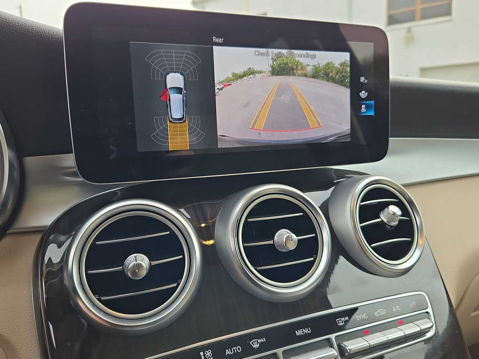 2022 Mercedes-Benz GLC GLC 300