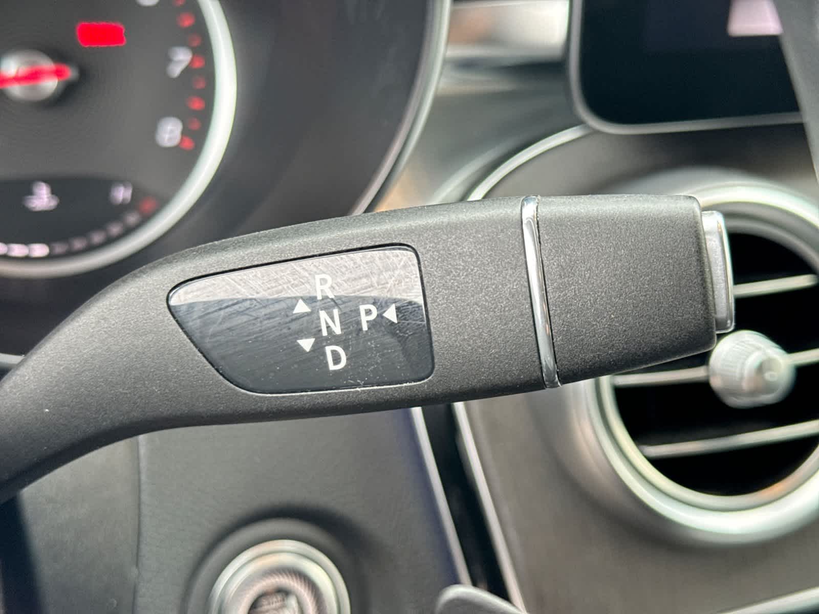 2021 Mercedes-Benz GLC 300 GLC 300