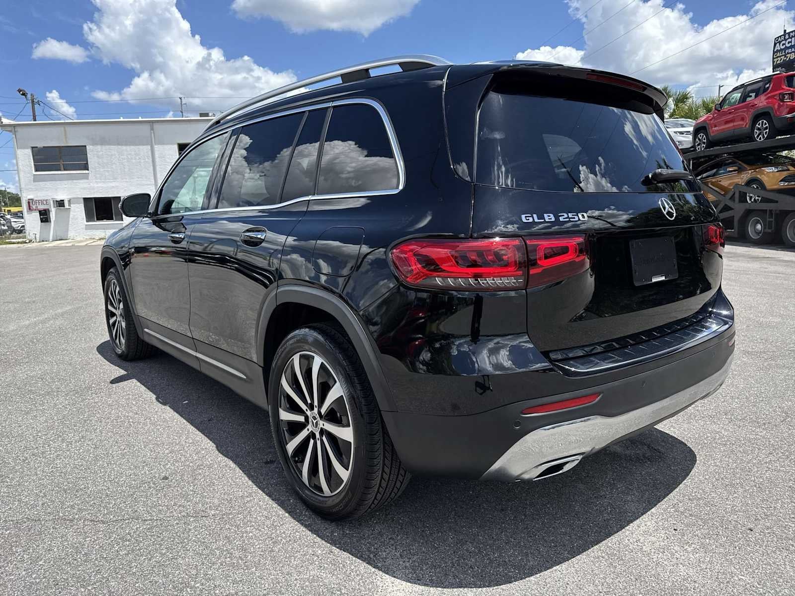 2022 Mercedes-Benz GLB 250 GLB 250