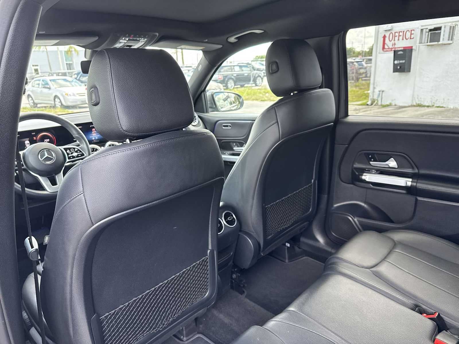 2022 Mercedes-Benz GLB 250 GLB 250