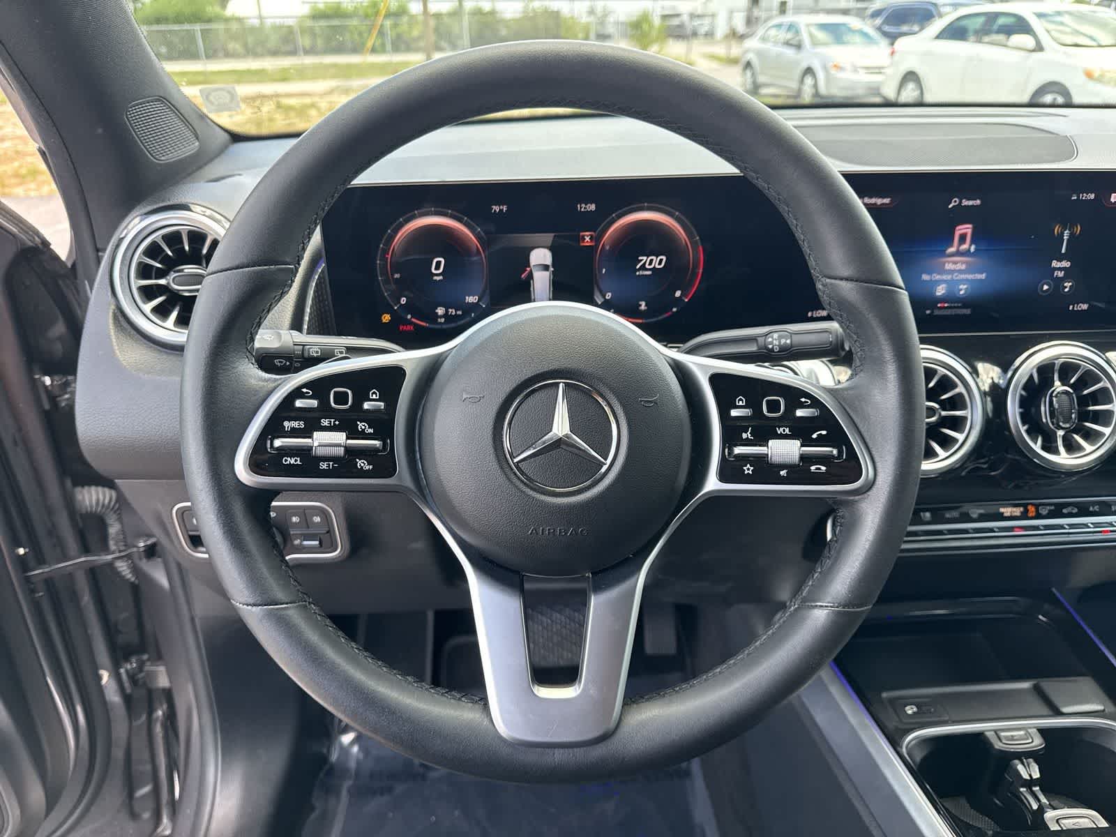 2022 Mercedes-Benz GLB 250 GLB 250