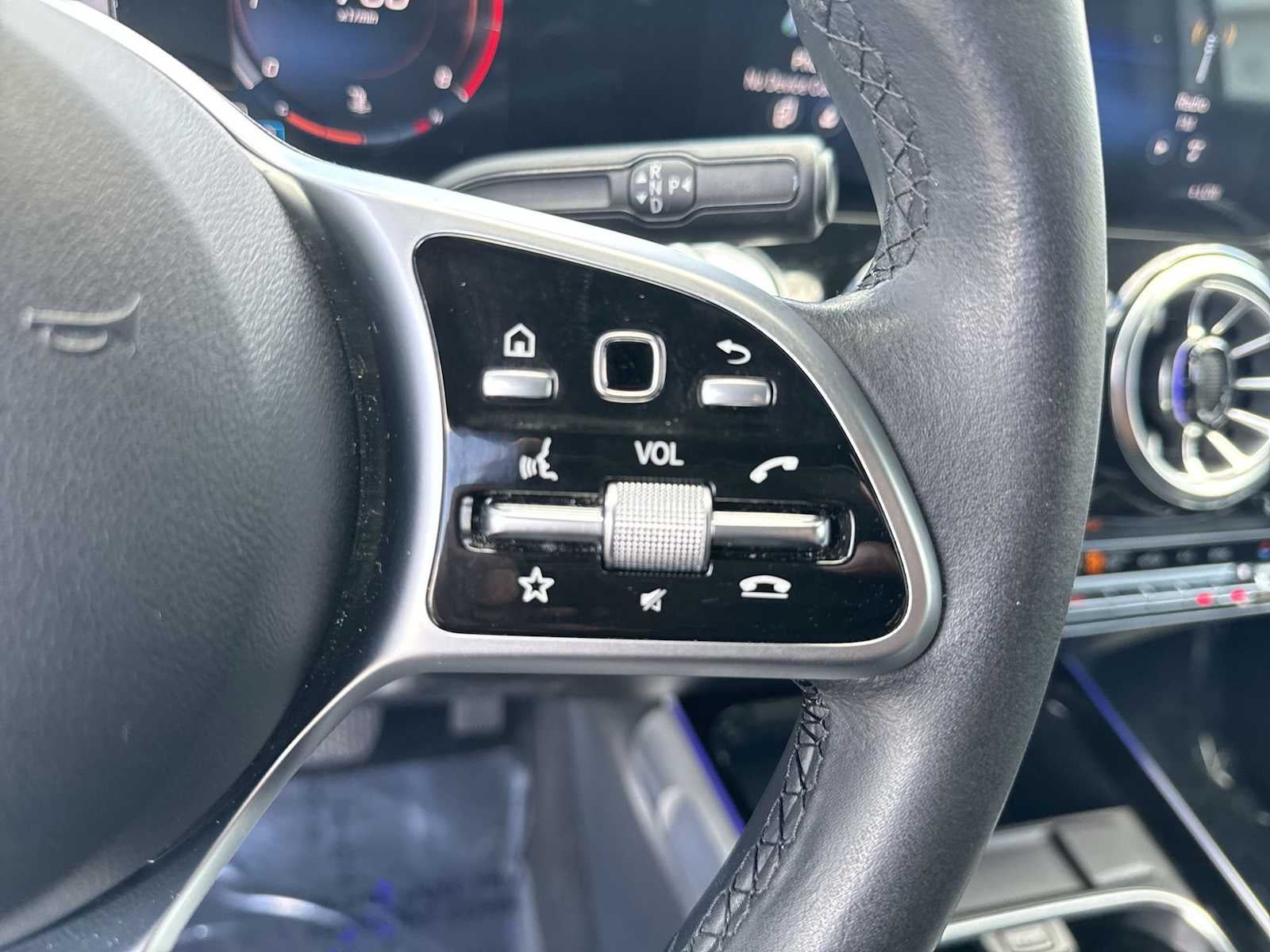 2022 Mercedes-Benz GLB 250 GLB 250