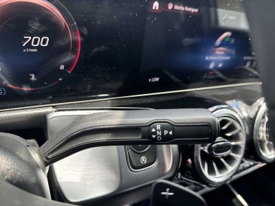 2022 Mercedes-Benz GLB 250 GLB 250