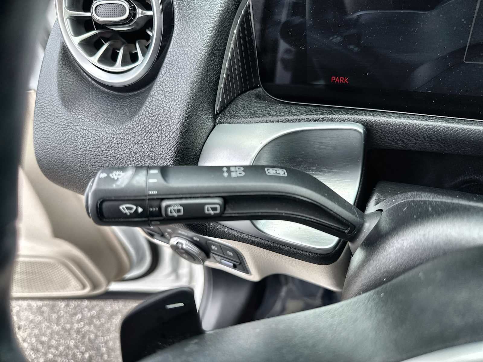 2022 Mercedes-Benz GLB 250 GLB 250