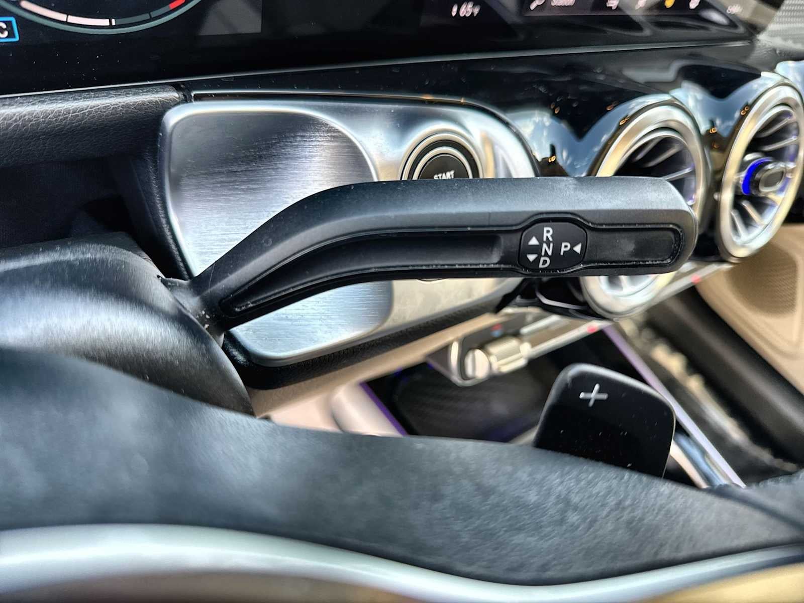 2022 Mercedes-Benz GLB 250 GLB 250