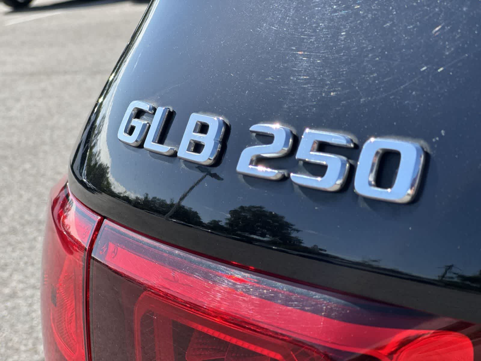 2021 Mercedes-Benz GLB 250 GLB 250