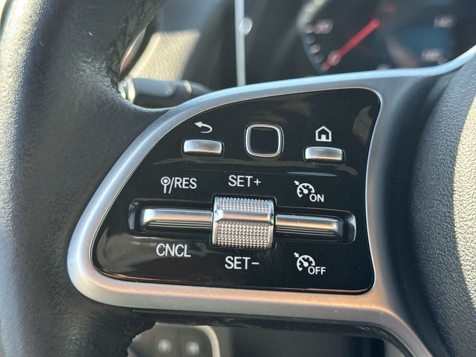 2021 Mercedes-Benz GLB 250 GLB 250