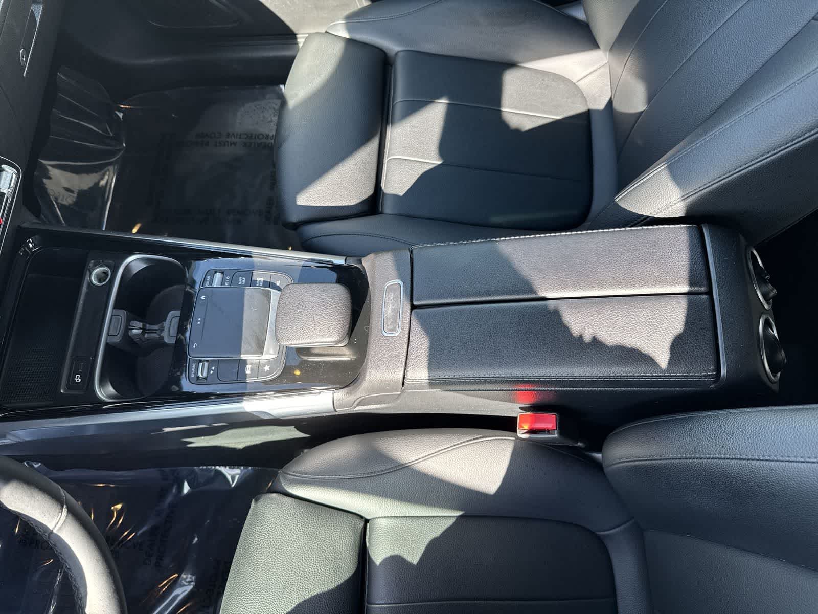 2021 Mercedes-Benz GLB 250 GLB 250