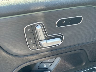 2023 Mercedes-Benz GLB 250 GLB 250