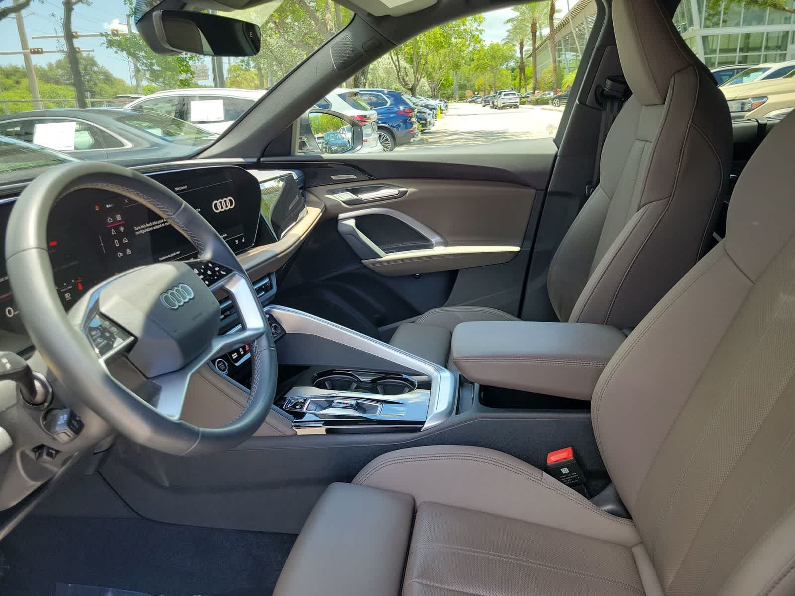 2025 Audi New Q5 Premium Plus