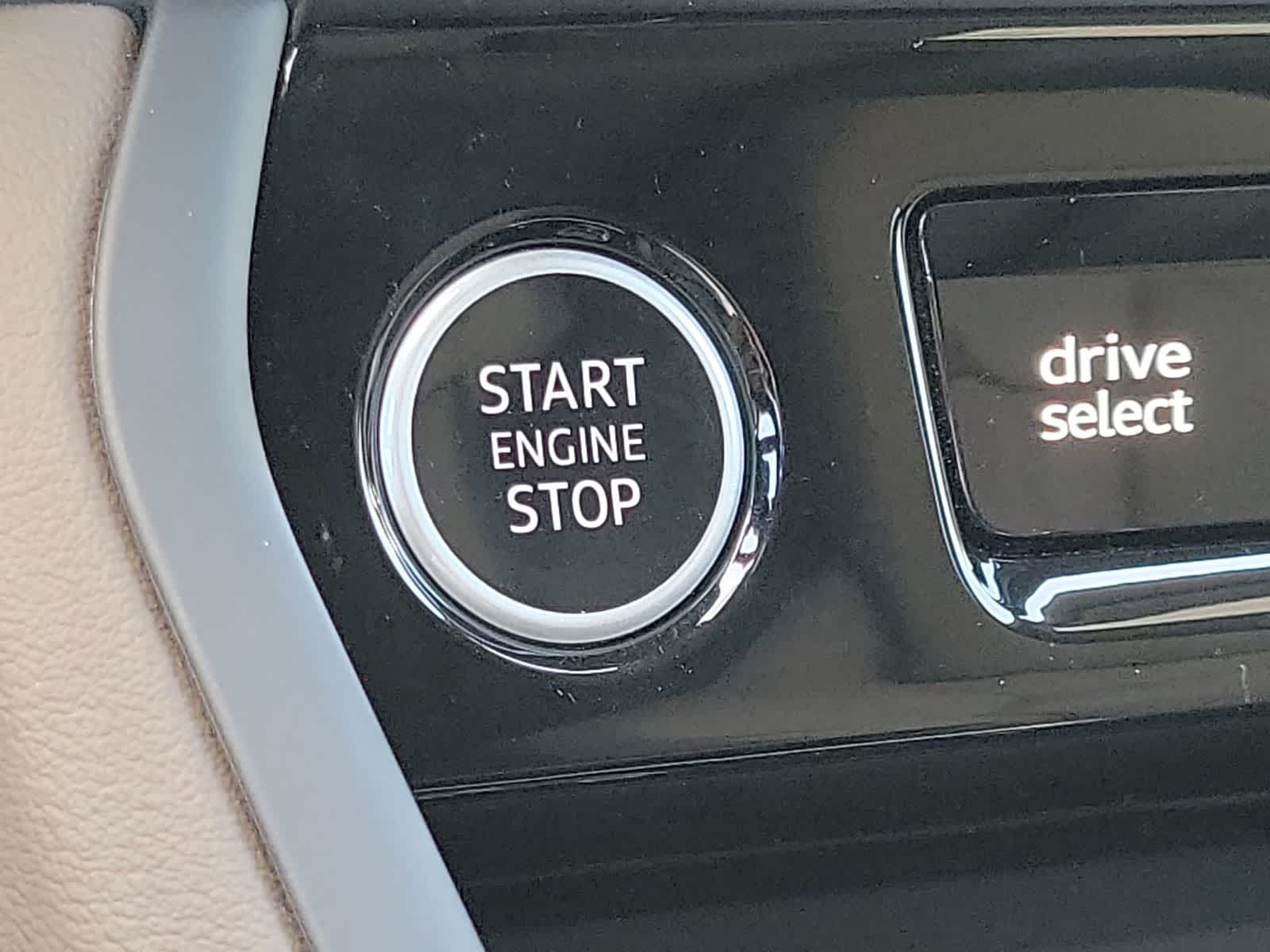 2025 Audi New Q5 Premium Plus