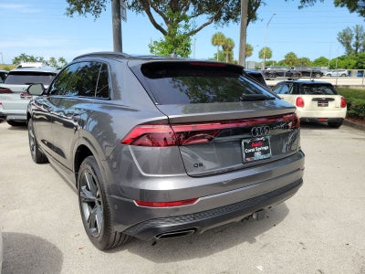 2026 Audi Q8 Premium