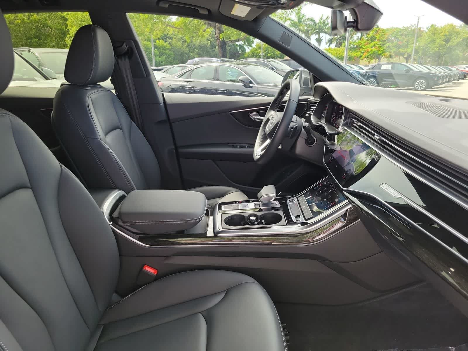2026 Audi Q8 Premium