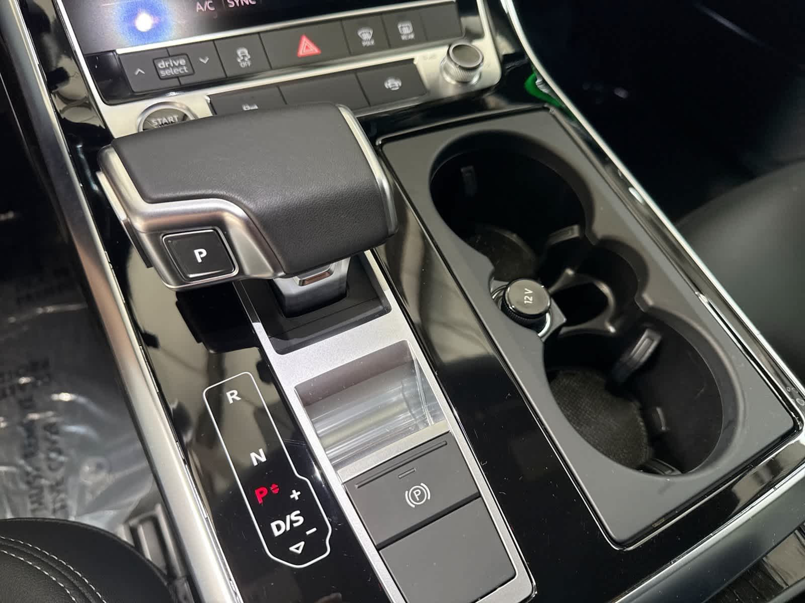 2026 Audi Q8 Premium