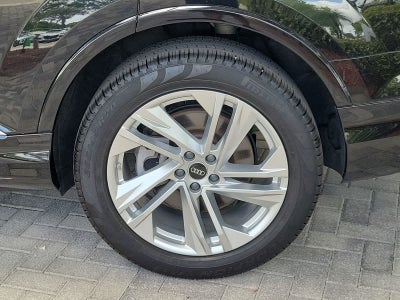 2023 Audi Q7 Premium