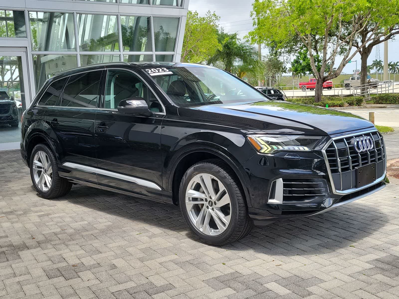 2023 Audi Q7 Premium