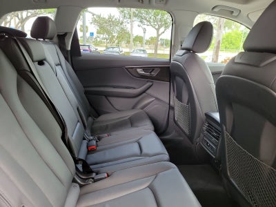 2023 Audi Q7 Premium
