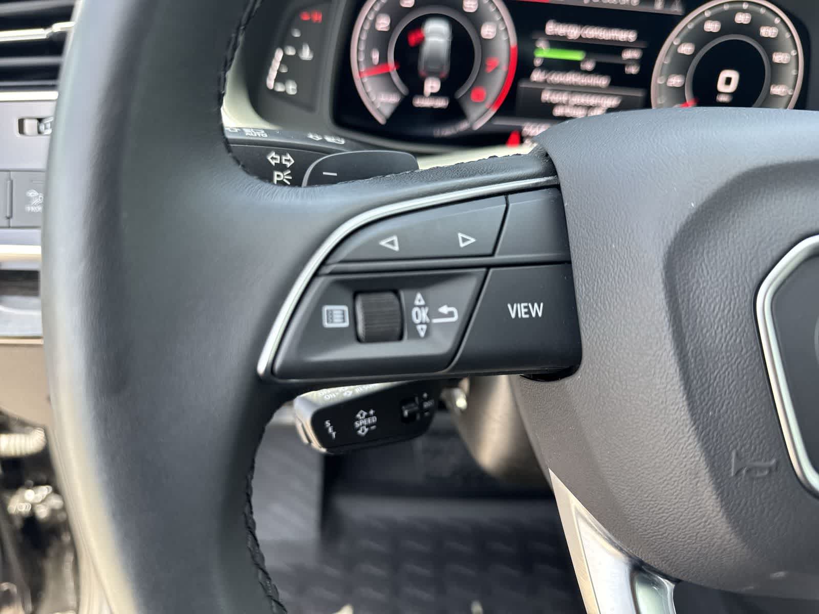 2023 Audi Q7 Premium
