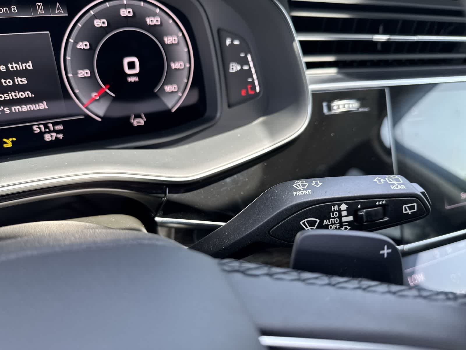 2023 Audi Q7 Premium