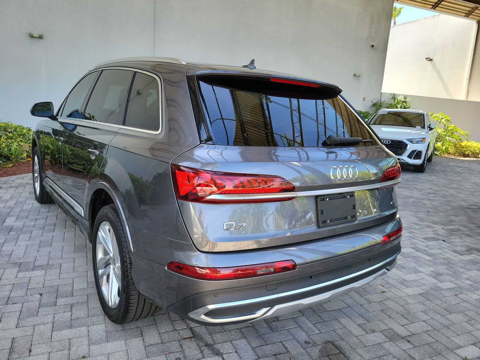 2023 Audi Q7 Premium