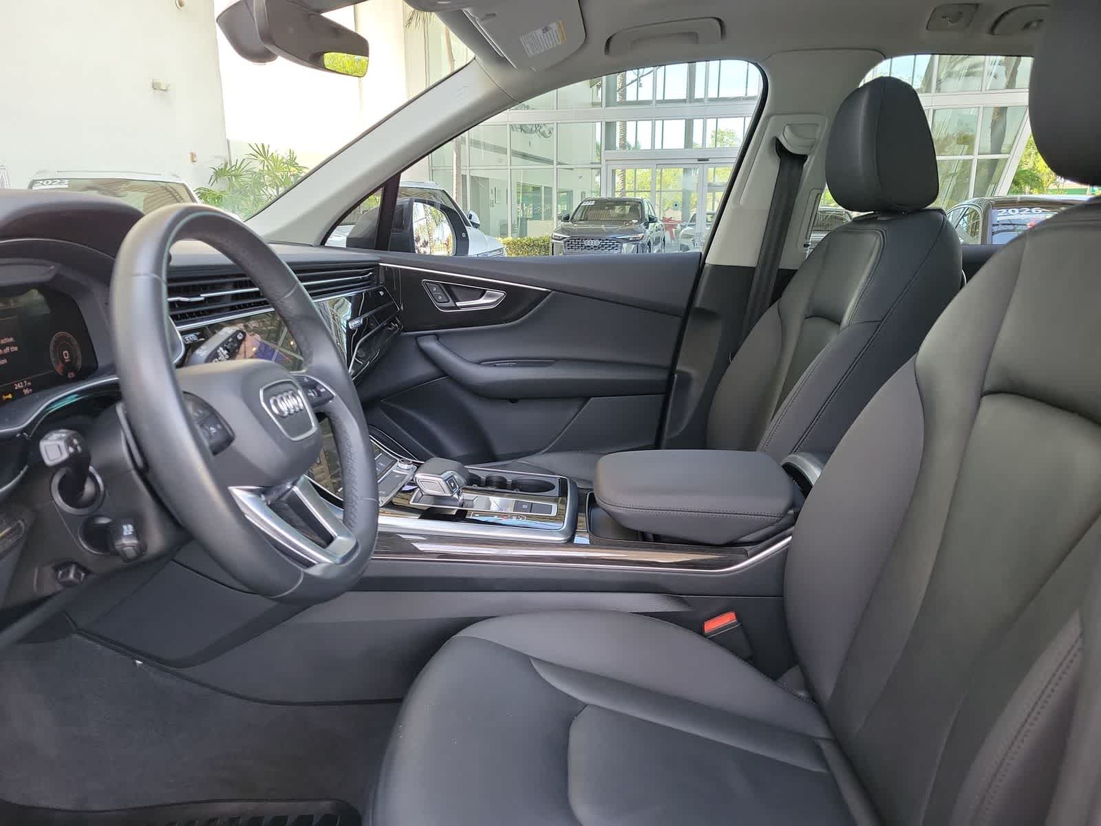 2023 Audi Q7 Premium