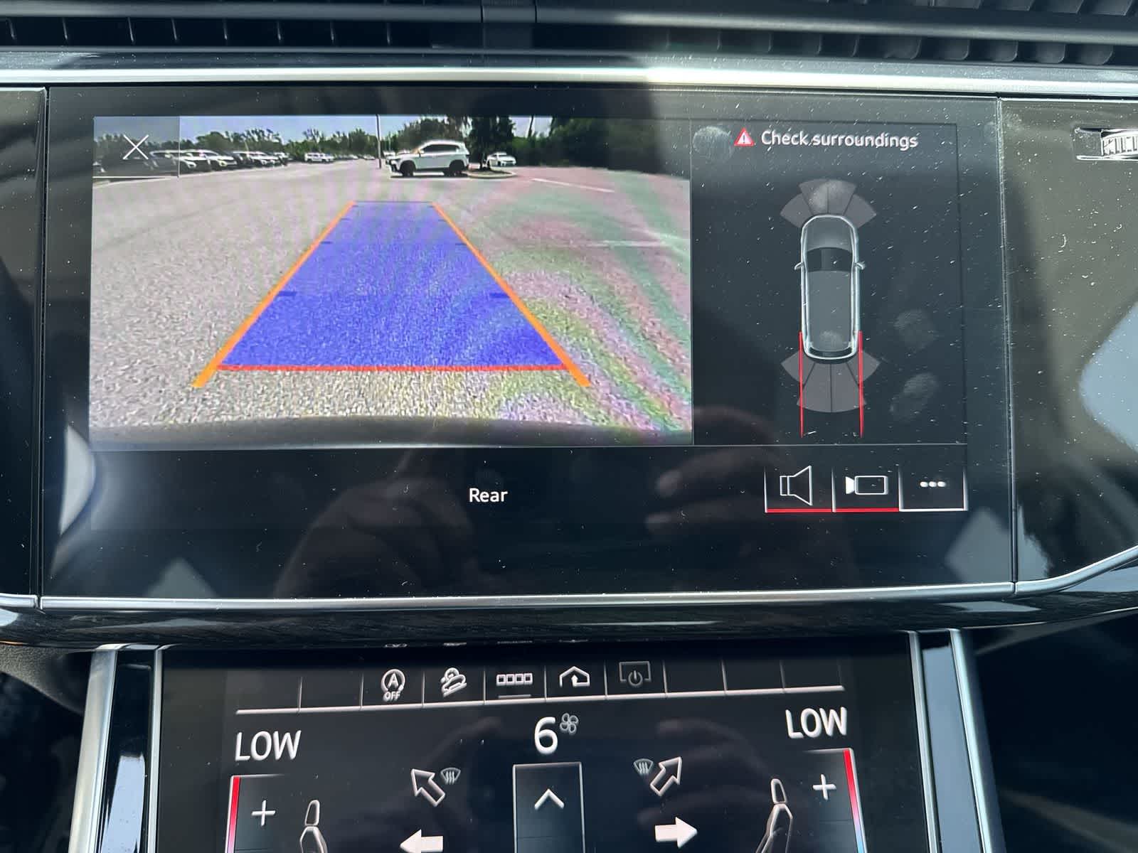 2023 Audi Q7 Premium