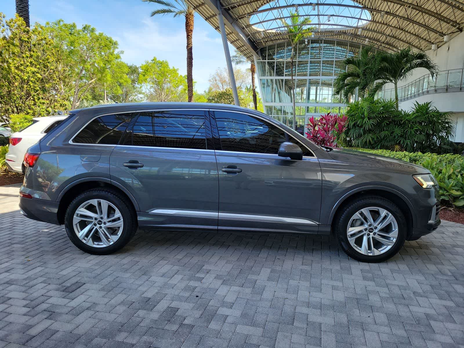 2023 Audi Q7 Premium