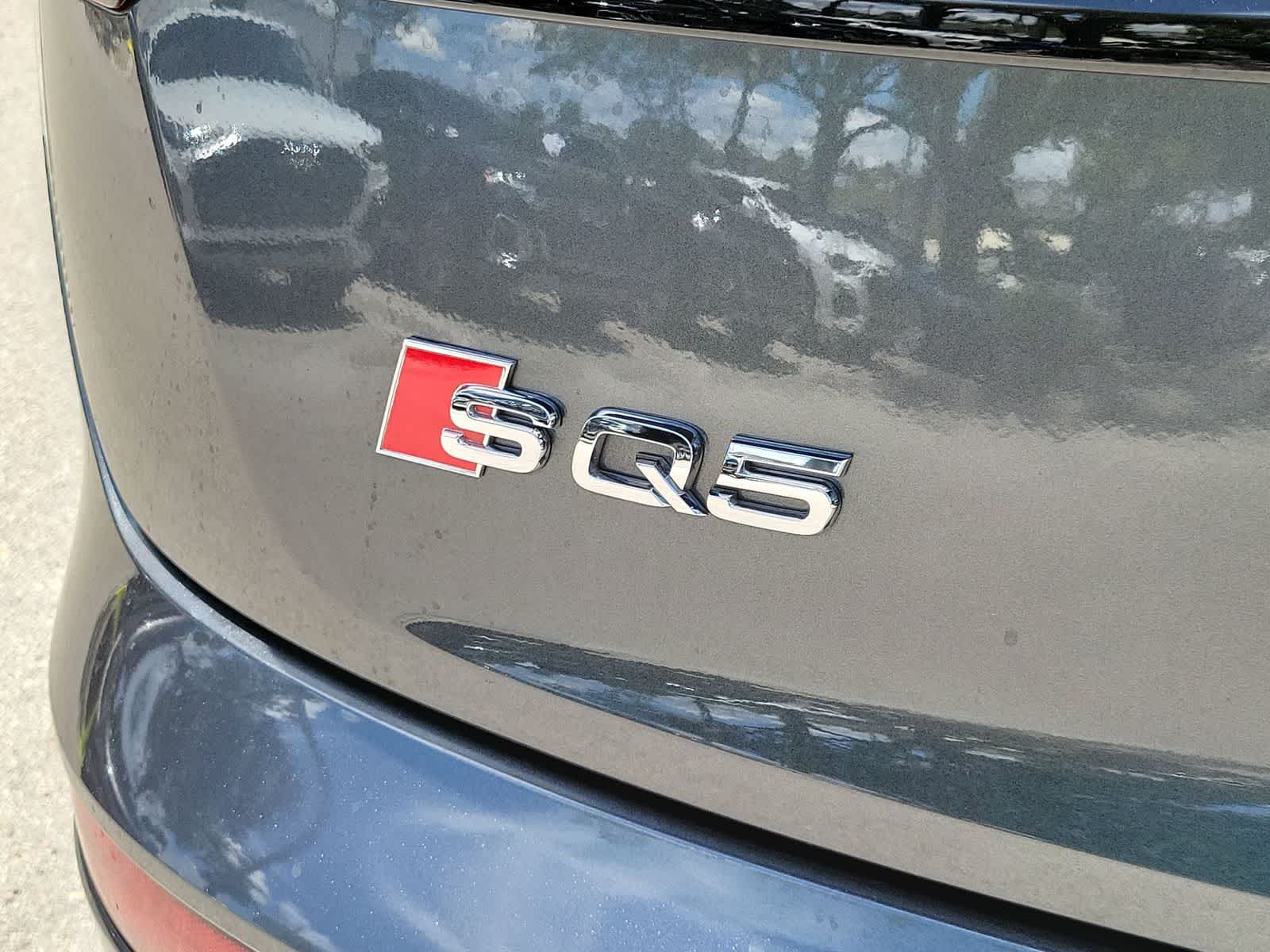 2023 Audi SQ5 Premium Plus