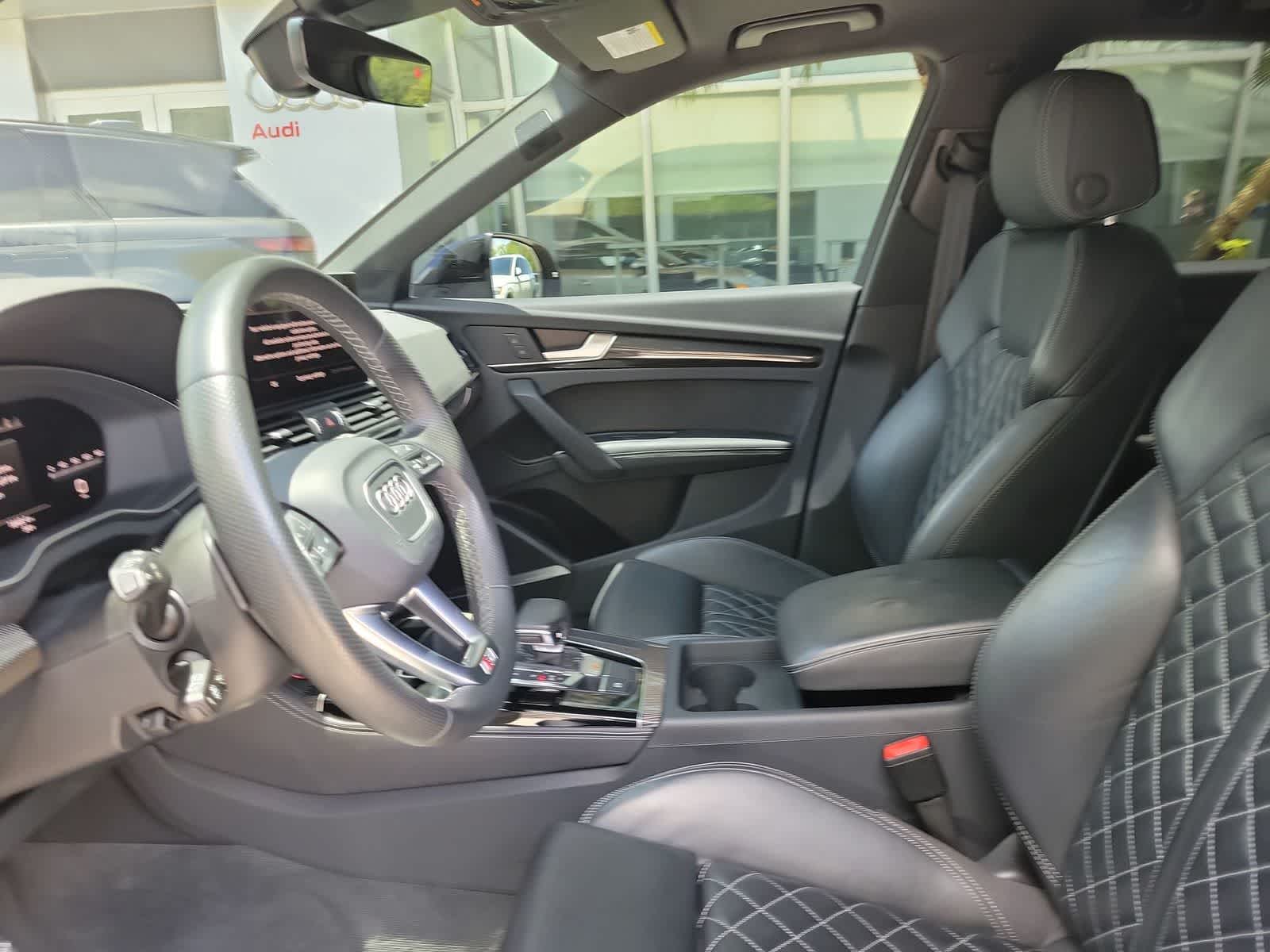 2023 Audi SQ5 Premium Plus