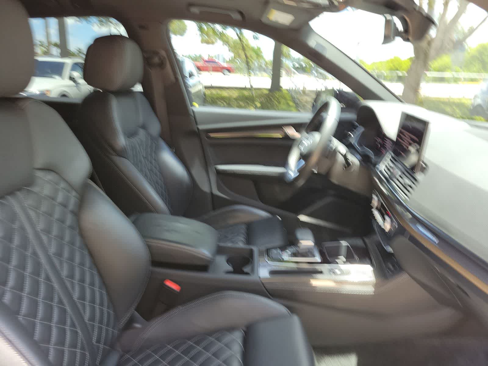 2023 Audi SQ5 Premium Plus