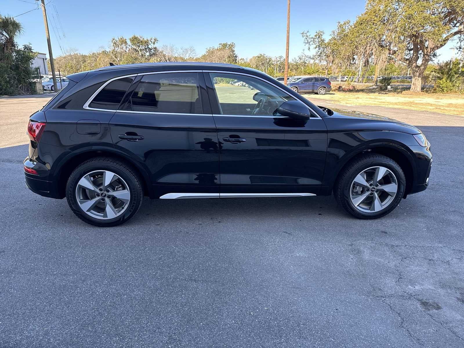 2023 Audi Q5 Premium Plus