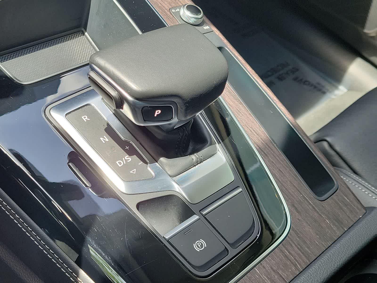 2023 Audi Q5 Premium Plus