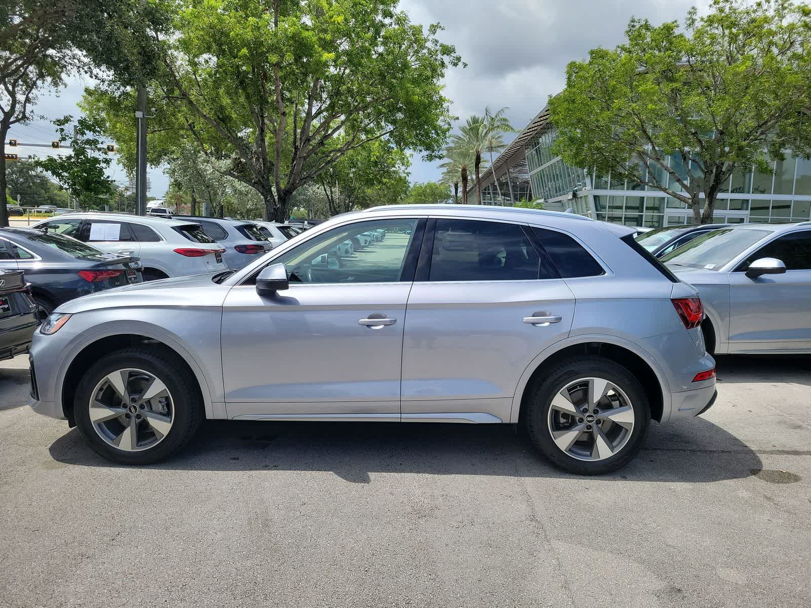 2023 Audi Q5 Premium Plus