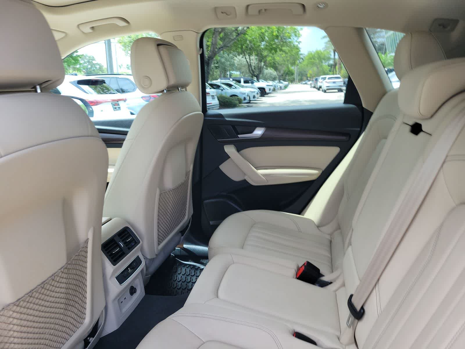 2023 Audi Q5 Premium Plus