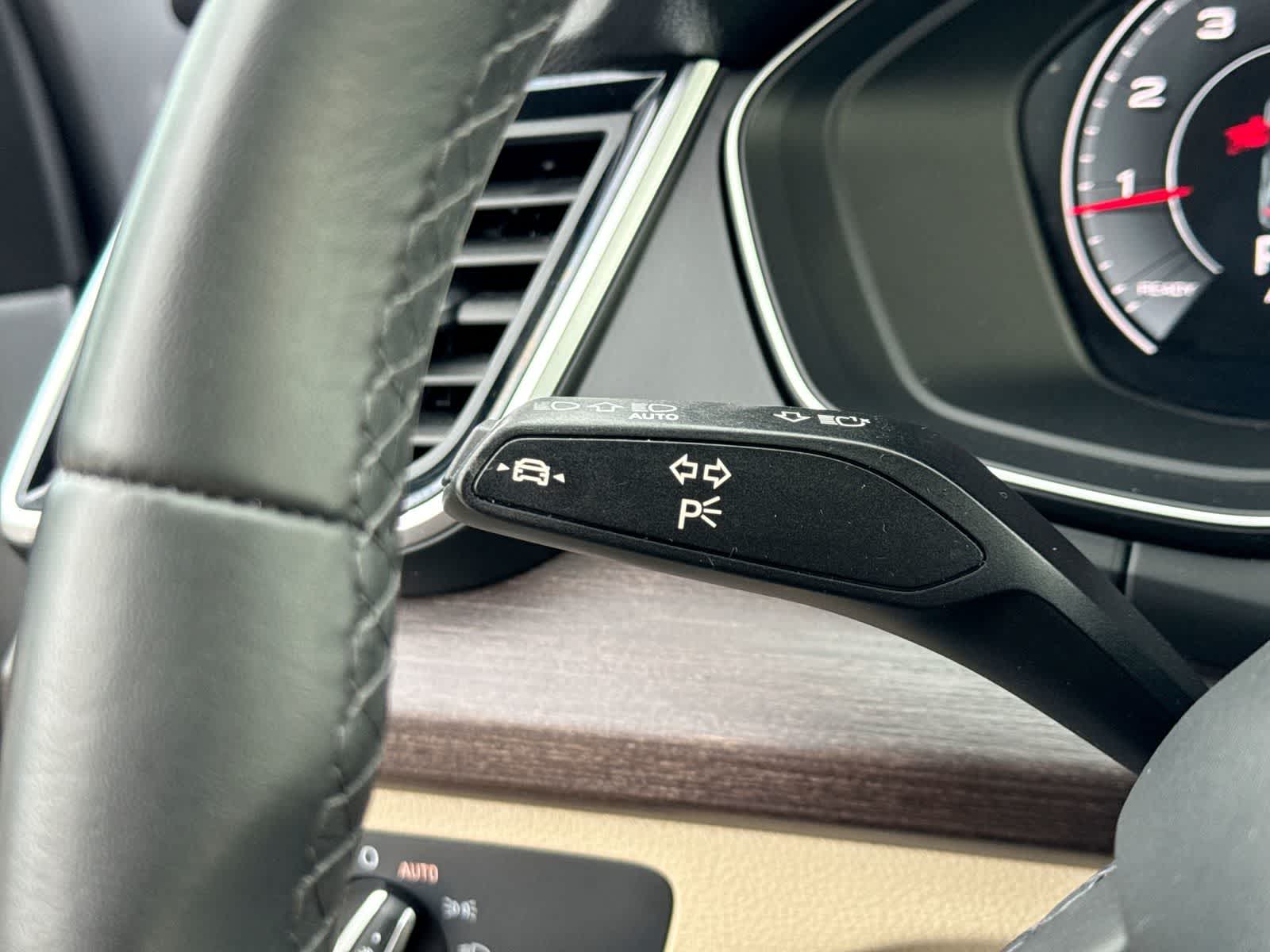 2023 Audi Q5 Premium Plus