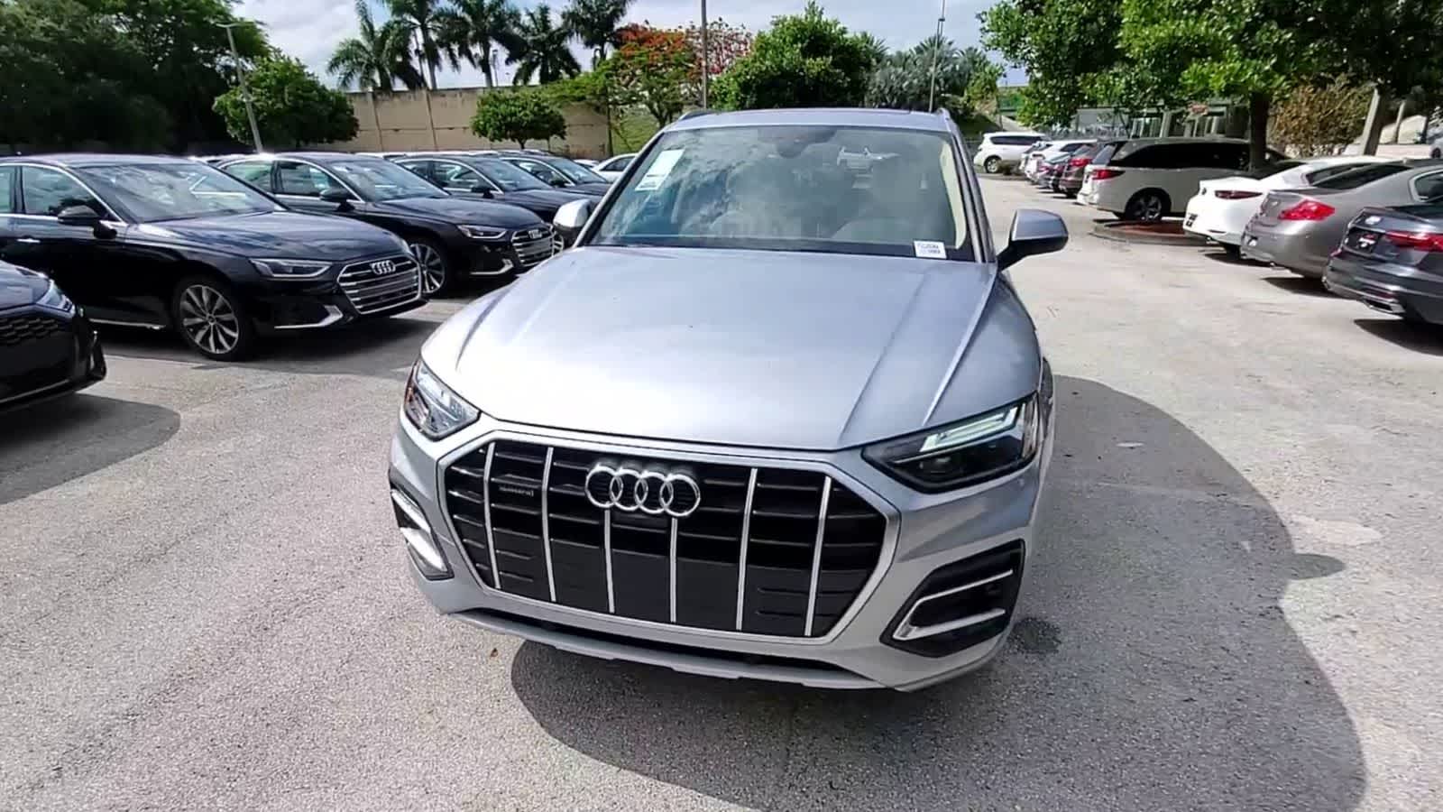 2023 Audi Q5 Premium Plus