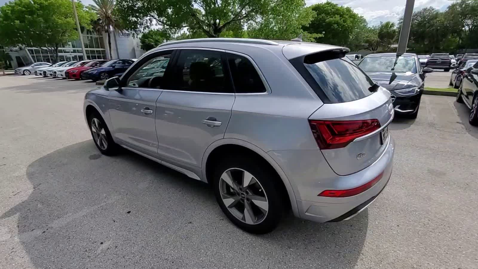 2023 Audi Q5 Premium Plus