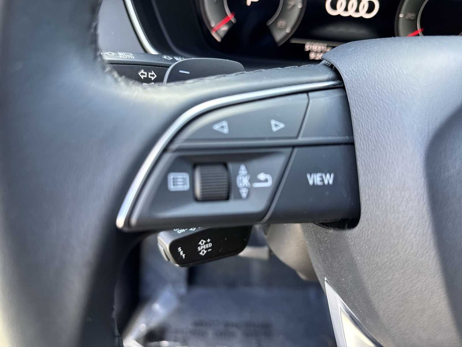 2022 Audi Q5 Premium Plus