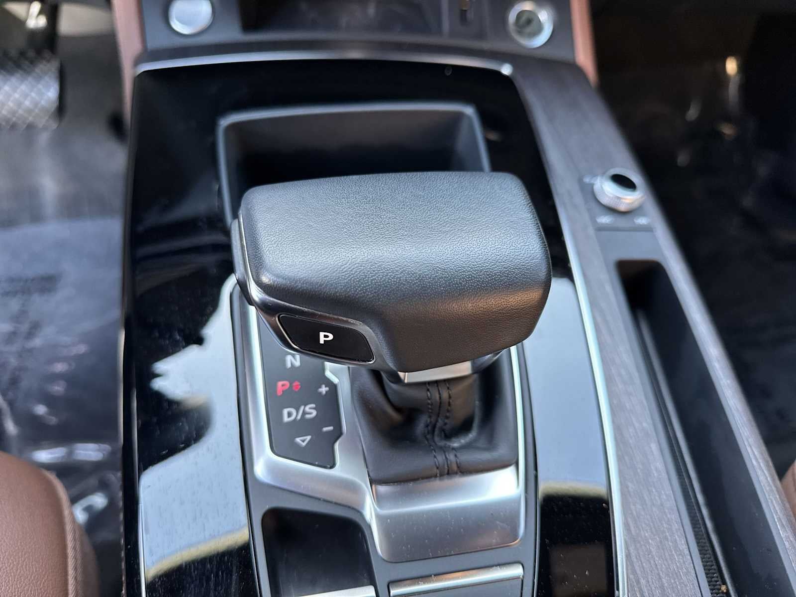2022 Audi Q5 Premium Plus