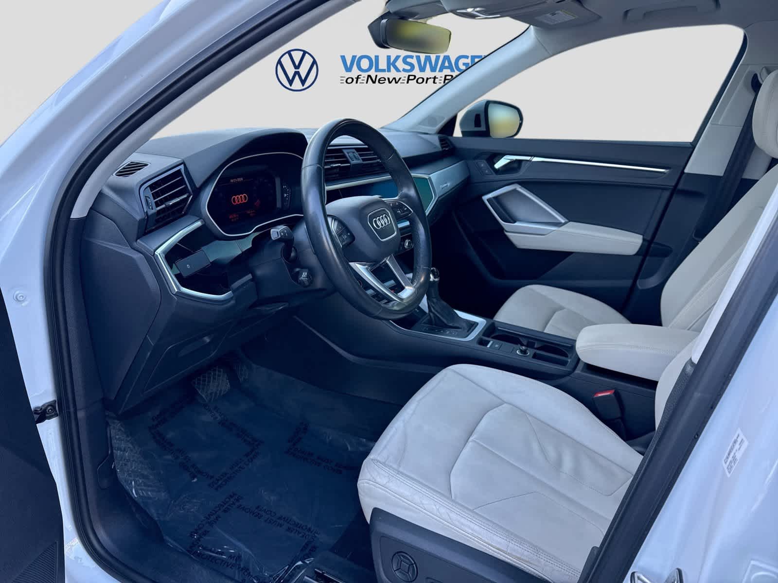 2021 Audi Q3 S line Premium