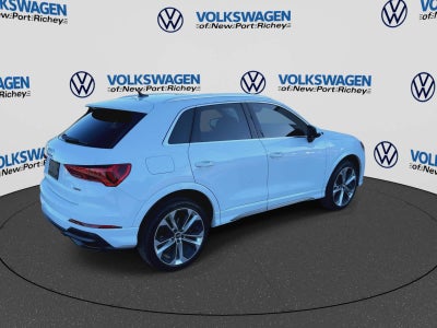 2021 Audi Q3 S line Premium
