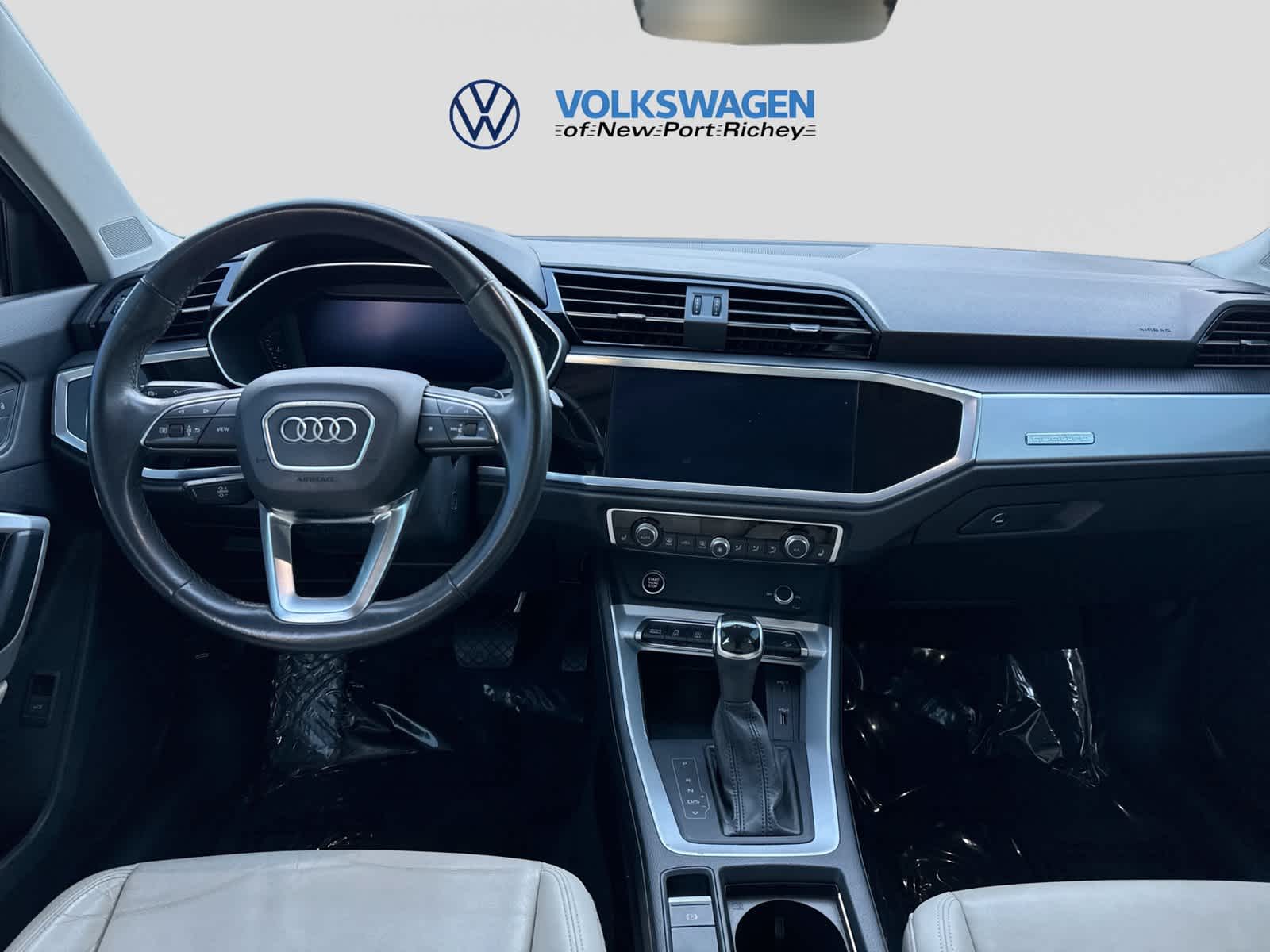 2021 Audi Q3 S line Premium