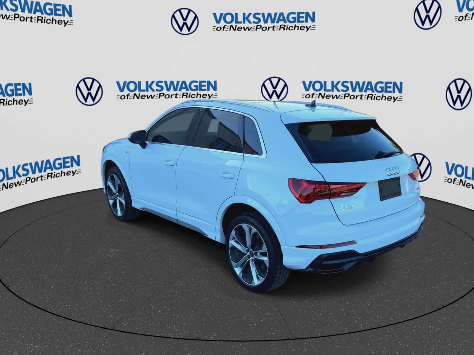 2021 Audi Q3 S line Premium