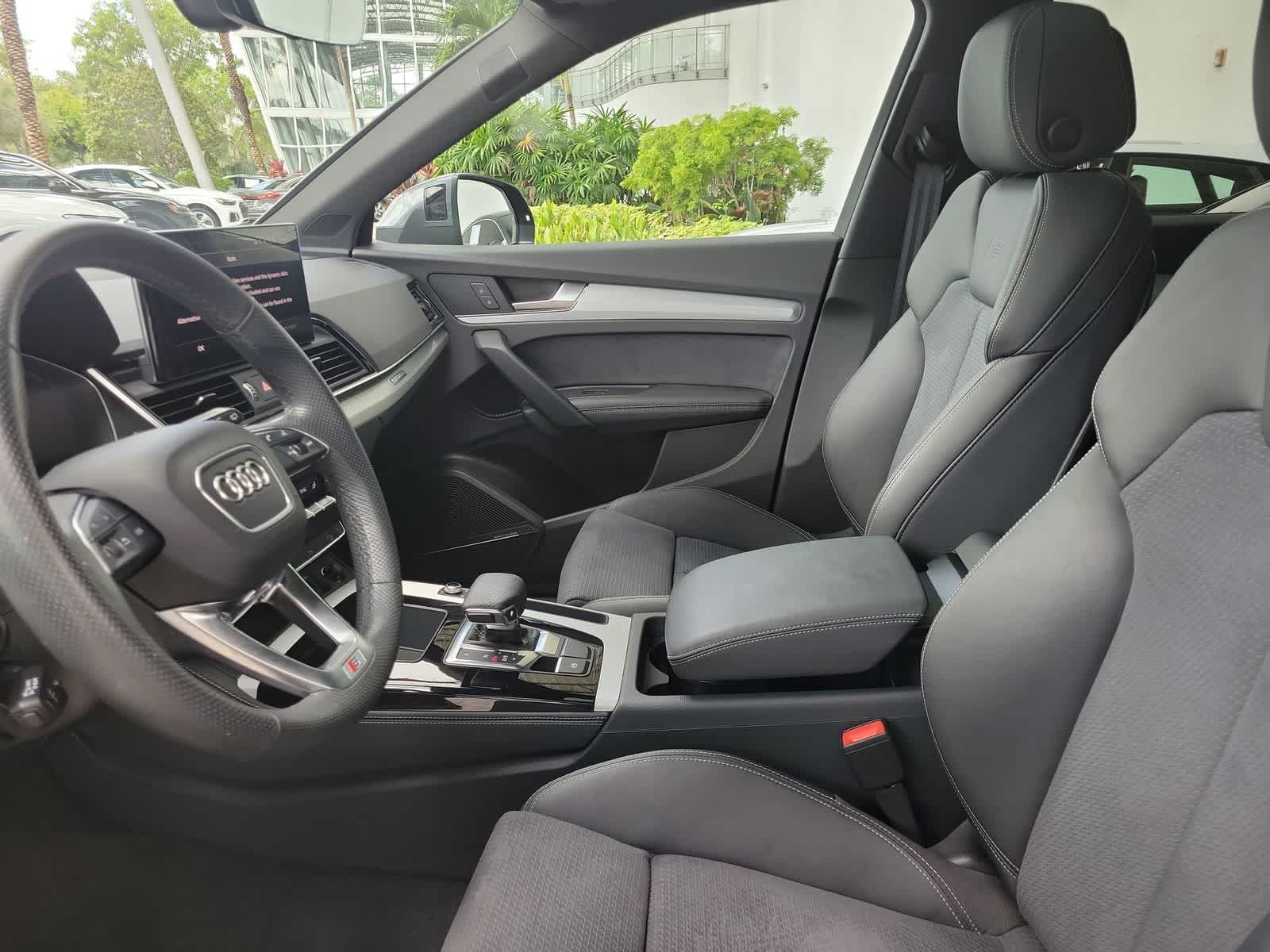 2024 Audi Q5 S line Premium Plus