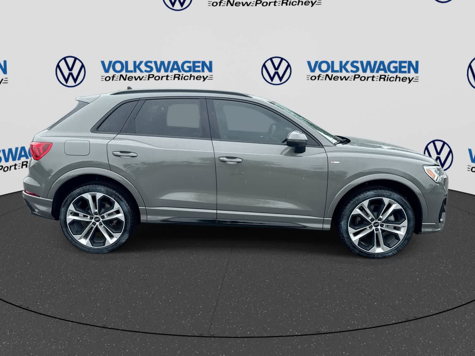 2022 Audi Q3 S line Premium Plus
